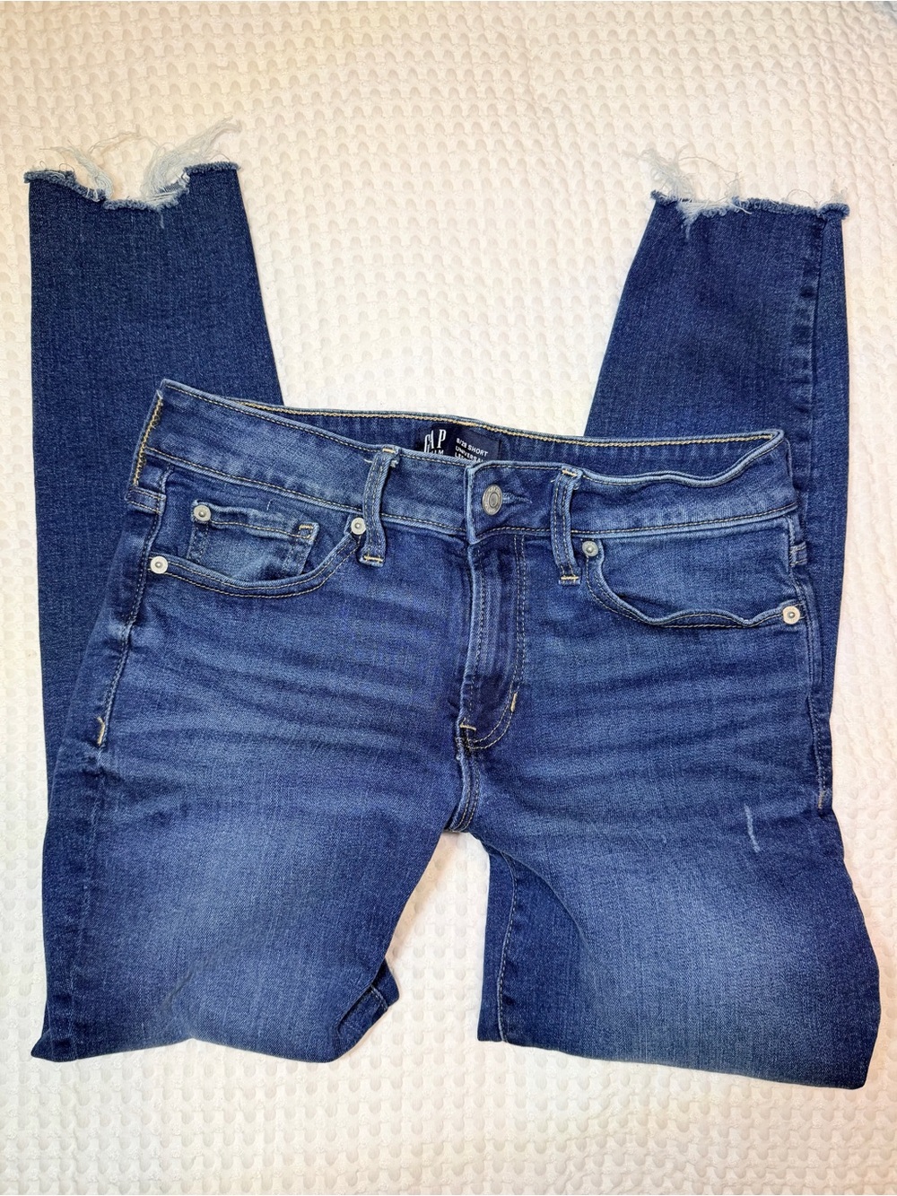 GAP Skinny Jeans in Washed Blue with Frayed Hem